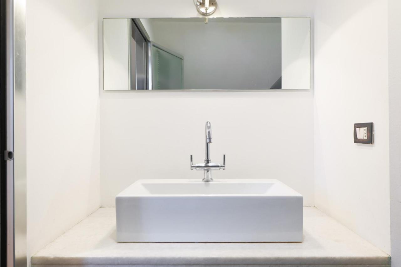 Duomo Luxury Apartment VIII Милан Экстерьер фото